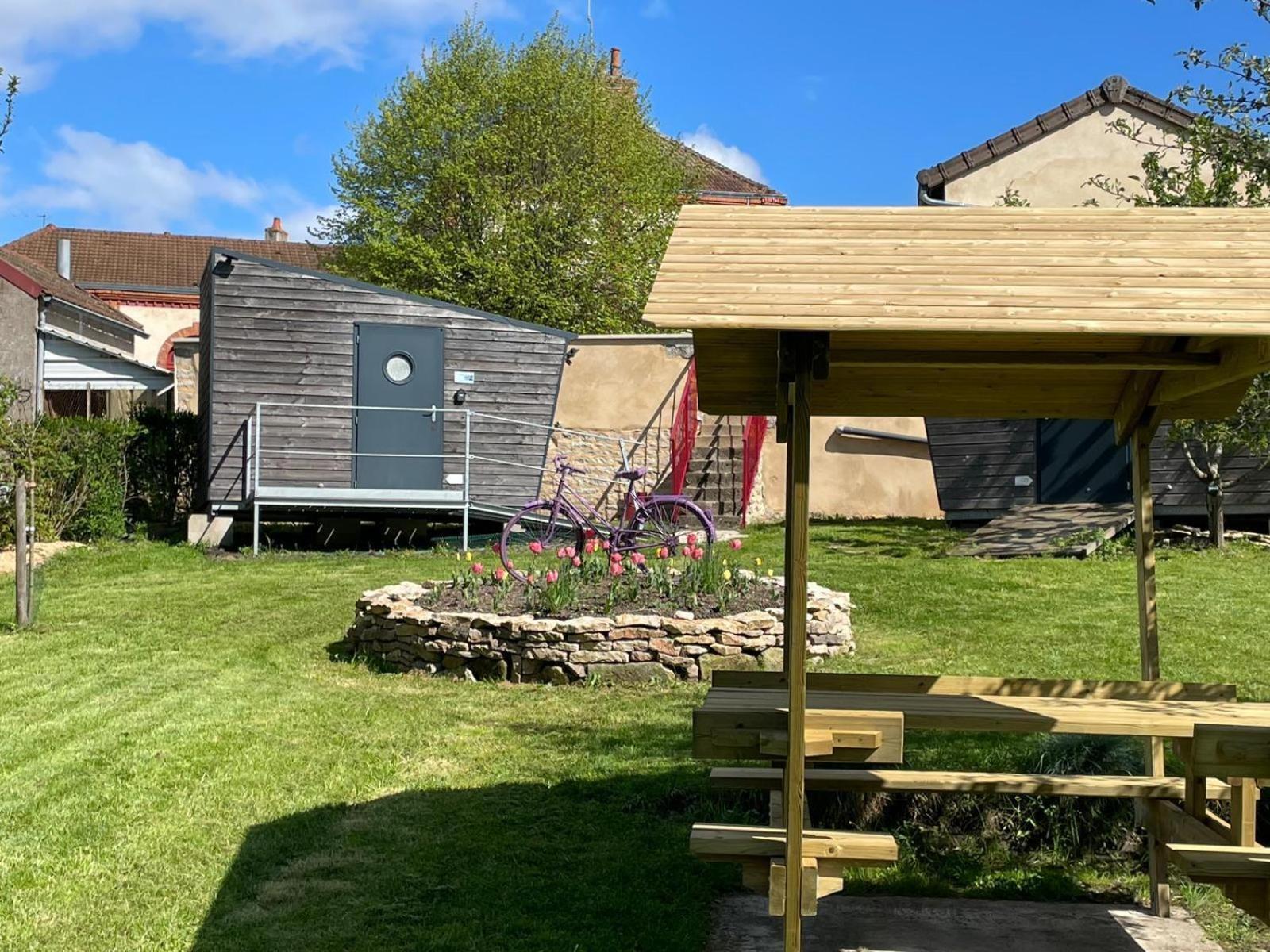 Cabanes De Randonnee Saint-Berain-sur-Dheune Exterior photo
